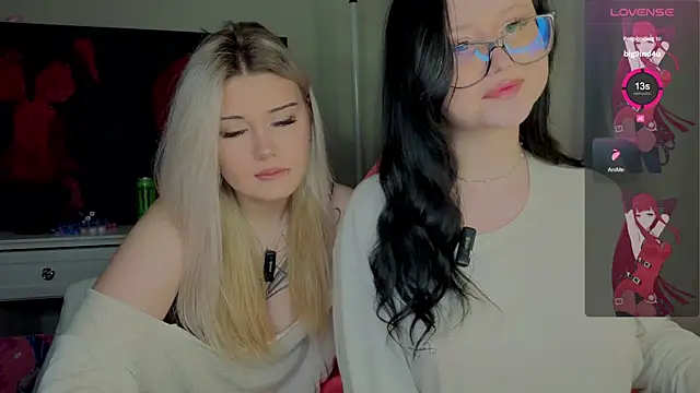 hornyprincess19 online show from 11/25/25, 04:18