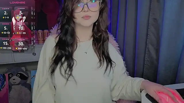 hornyprincess19 online show from 05/18/26, 08:41