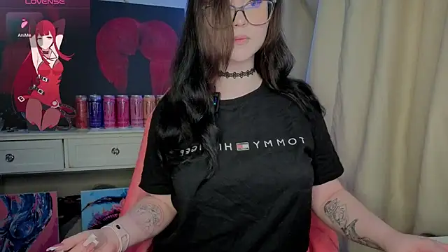 hornyprincess19 online show from 04/10/26, 01:18