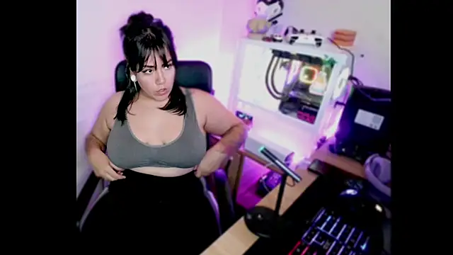 PinkDenial online show from 10/02/25, 02:37