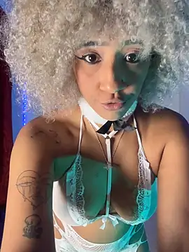 Dark chanel online show from 03/15/26, 04:08