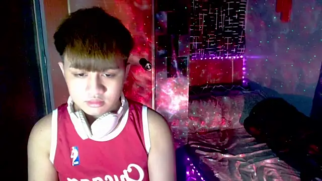 Snapshot of KentAivan chatting on 02/06/26, 05:42 KentAivan online show from 02/06/26, 05:42