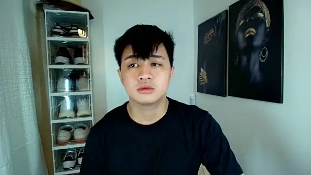 Snapshot of KentAivan chatting on 10/11/25, 03:24 KentAivan online show from 10/11/25, 03:24