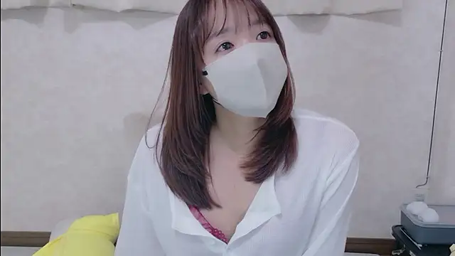 Mayu o19o online show from 10/24/25, 02:38