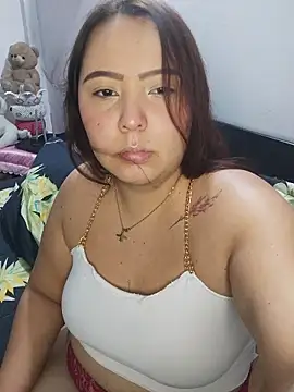 daniza2200 online show from 10/15/25, 01:04