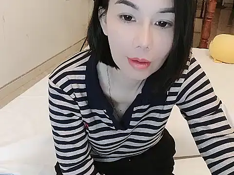 JunCii online show from 02/08/26, 03:21