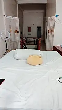 JunCii online show from 04/05/26, 05:30