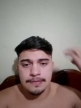 Yunan00 online show from 04/23/26, 05:47