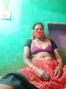 CUTE-004 online show from 04/10/26, 08:32