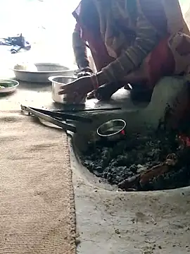 CUTE-004 online show from 01/09/26, 05:47