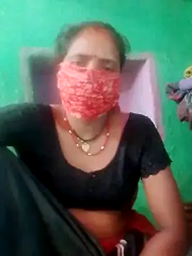 CUTE-004 online show from 04/13/26, 09:02