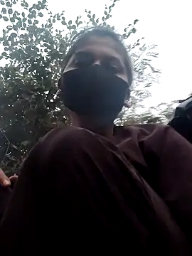 Janvi Jaitly online show from 11/26/25, 01:16