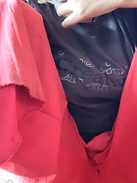 Snapshot of Janvi_Jaitly chatting on 10/29/25, 06:12 Janvi Jaitly online show from 10/29/25, 06:12