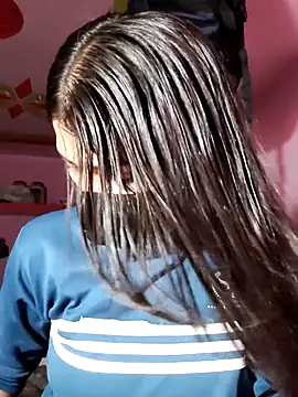 Janvi Jaitly online show from 06/26/26, 12:27