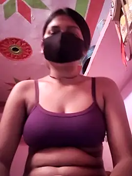 Janvi Jaitly online show from 04/23/26, 07:37