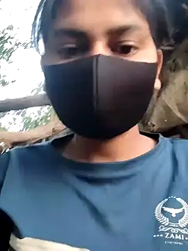 Janvi Jaitly online show from 12/18/25, 01:44