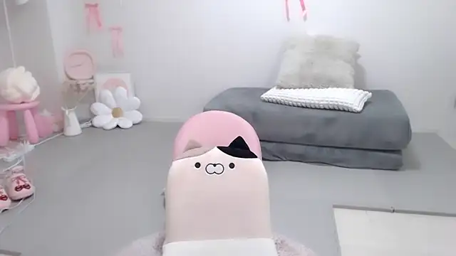 moka-neko online show from 01/14/26, 01:37