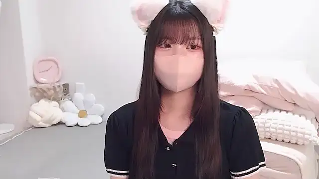 moka-neko online show from 09/24/25, 11:50