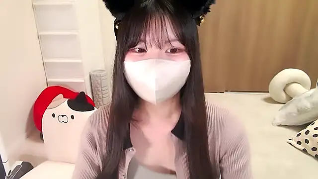 moka-neko online show from 10/15/25, 11:40