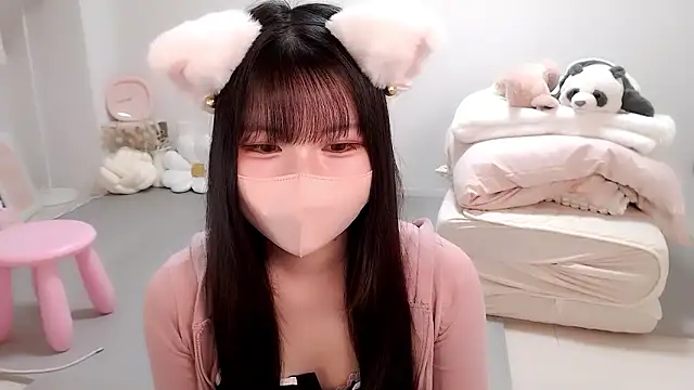 moka-neko online show from 09/23/25, 12:12