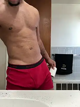 Snapshot of kingtaydo chatting on 02/12/26, 04:07 kingtaydo online show from 02/12/26, 04:07