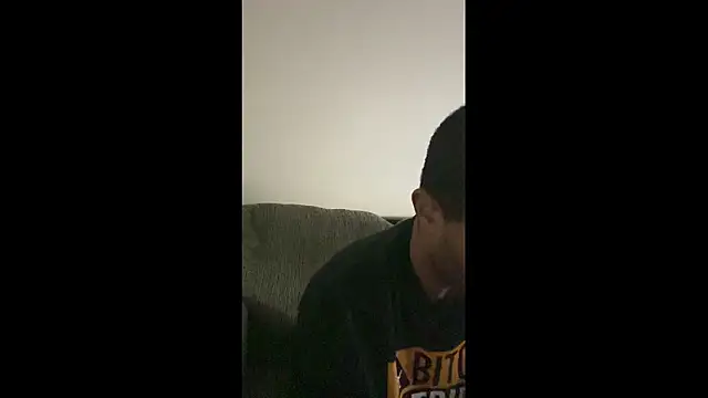 Snapshot of kingtaydo chatting on 02/12/26, 03:50 kingtaydo online show from 02/12/26, 03:50