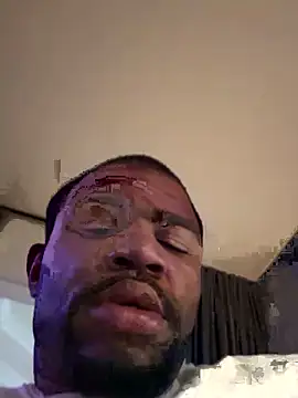 Snapshot of kingtaydo chatting on 02/21/26, 08:16 kingtaydo online show from 02/21/26, 08:16