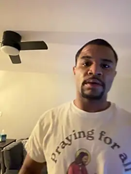 Snapshot of kingtaydo chatting on 03/28/26, 04:13 kingtaydo online show from 03/28/26, 04:13