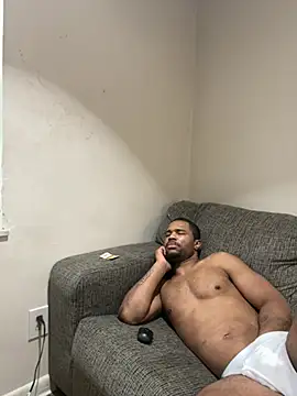 Snapshot of kingtaydo chatting on 02/18/26, 02:35 kingtaydo online show from 02/18/26, 02:35