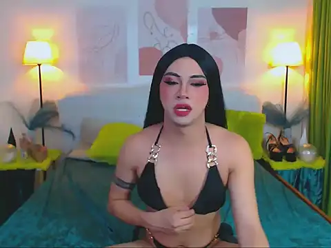 Alluring Carmela online show from 11/27/25, 07:36