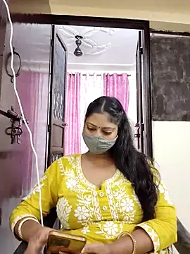 Snapshot of Kajal-baby07 chatting on 09/30/25, 05:02 Kajal-baby07 online show from 09/30/25, 05:02