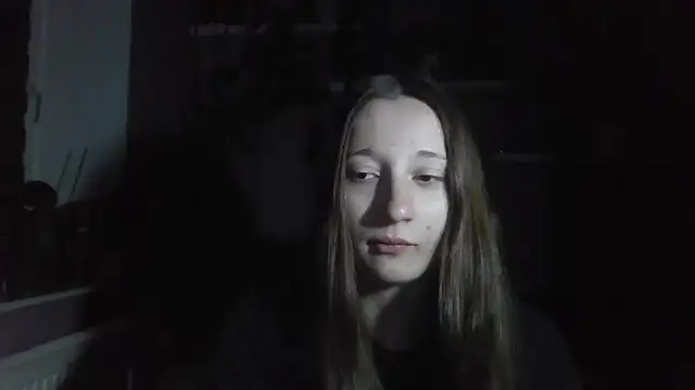 Snapshot of LindaPretty chatting on 10/12/25, 08:10 LindaPretty online show from 10/12/25, 08:10
