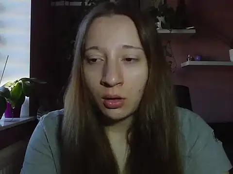 Snapshot of LindaPretty chatting on 09/24/25, 07:15 LindaPretty online show from 09/24/25, 07:15