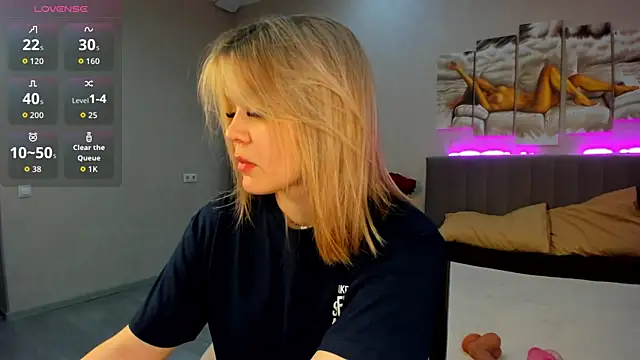 Jerry-Hall online show from 04/07/26, 01:07