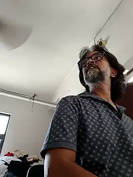 malhotra21 online show from 09/28/25, 10:00