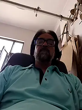 malhotra21 online show from 09/26/25, 08:32