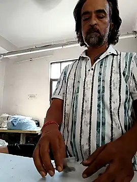 malhotra21 online show from 09/27/25, 09:15