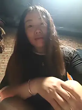 siki-00 online show from 12/04/25, 11:37