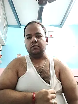 Snapshot of BromidicTrailing chatting on 11/06/25, 05:44 BromidicTrailing online show from 11/06/25, 05:44