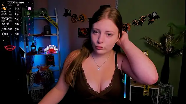 melani bumm online show from 10/24/25, 07:13