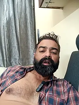 Snapshot of demon_royal chatting on 11/16/25, 06:23 demon royal online show from 11/16/25, 06:23