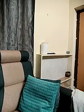 Snapshot of demon_royal chatting on 10/07/25, 07:48 demon royal online show from 10/07/25, 07:48