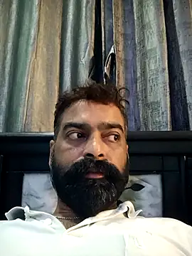 Snapshot of demon_royal chatting on 11/08/25, 01:47 demon royal online show from 11/08/25, 01:47