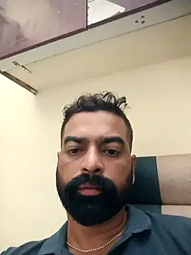 Snapshot of demon_royal chatting on 10/06/25, 05:02 demon royal online show from 10/06/25, 05:02