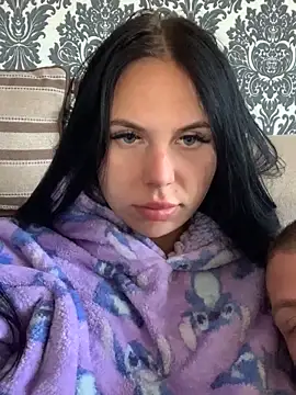 ksenia123 online show from 09/26/25, 07:37