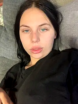 ksenia123 online show from 11/08/25, 07:45