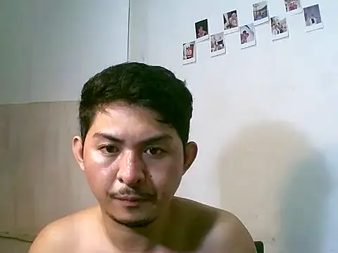Snapshot of cuteipinoy chatting on 10/02/25, 05:16 cuteipinoy online show from 10/02/25, 05:16