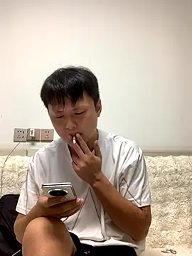 Snapshot of Acuteman chatting on 09/27/25, 01:39 Acuteman online show from 09/27/25, 01:39