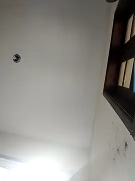 Ella lima online show from 04/16/26, 05:36