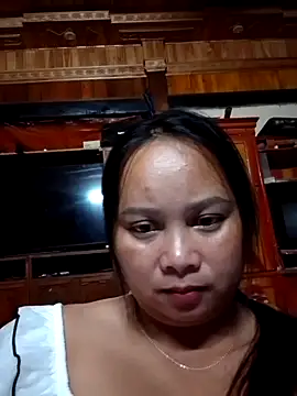 Snapshot of -Kitty-92 chatting on 10/09/25, 01:00 -Kitty-92 online show from 10/09/25, 01:00